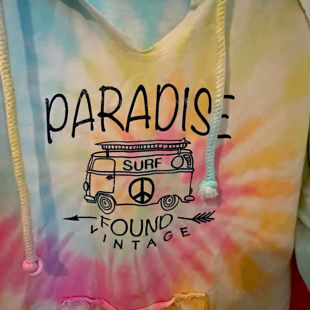 Coconut creek, trading company, sweatshirt, size medium